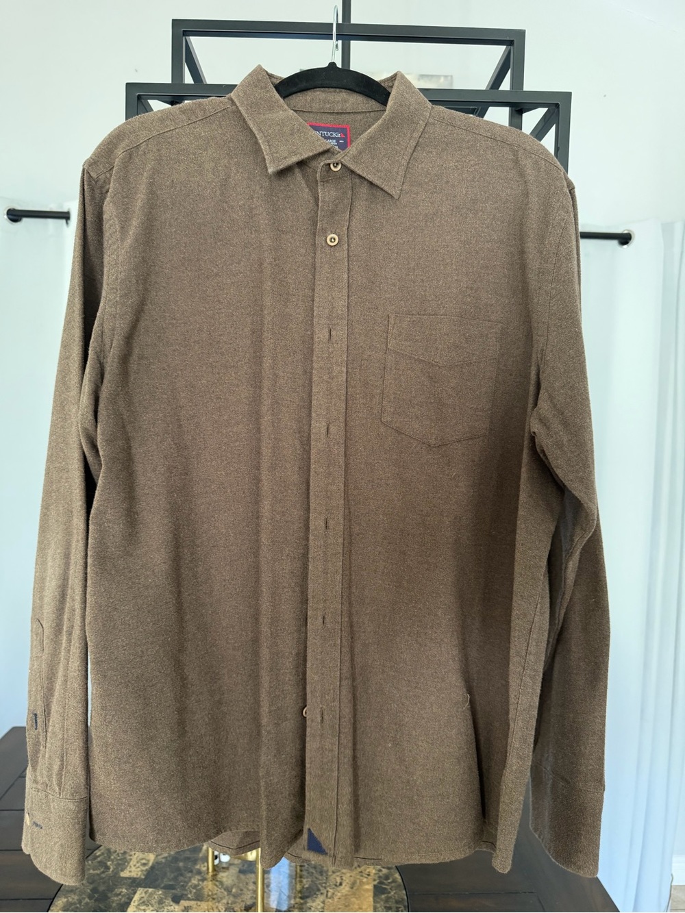 UNTUCKit Men's Brown Long-Sleeve Casual Button-Down Shirt